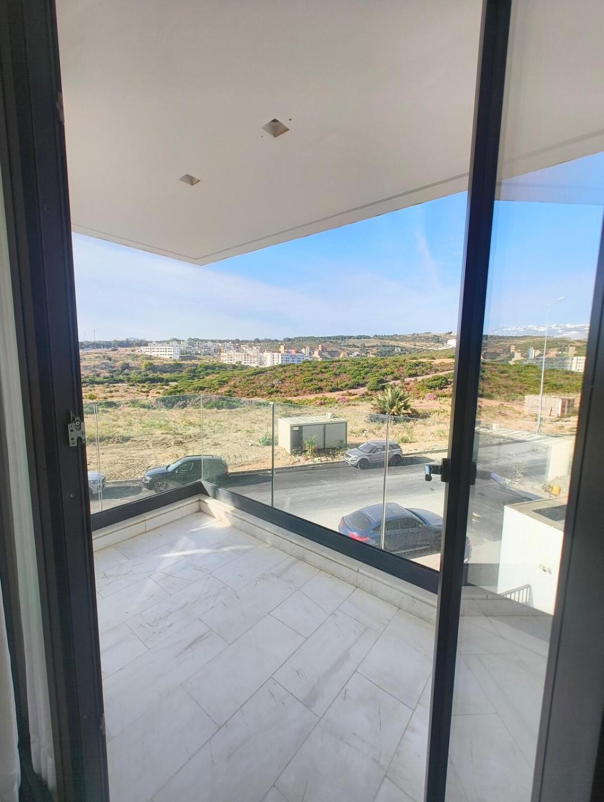 Luxury 3 Bedroom - Malabata Hills Appartement *