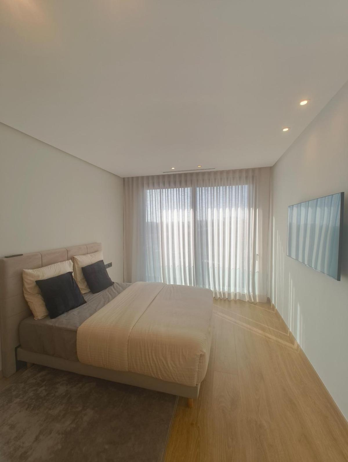 Luxury 3 Bedroom - Malabata Hills *